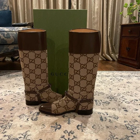 Gucci GG Canvas Horsebit Boot - Picture 5 of 7